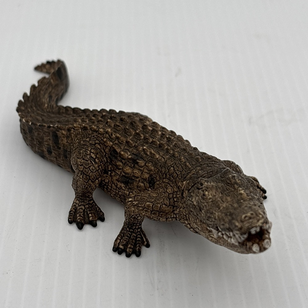 Schleich Crocodile 2014 Animal Figure Retired Alligator 14736 Moveable Jaw Brown